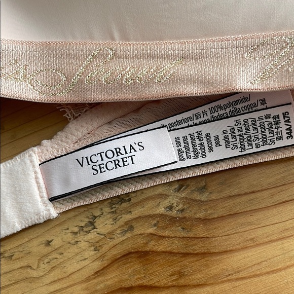 Victoria's Secret Pink and Gold Lace Bra - Picture 2 of 8